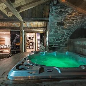 La Bergerie Du Miravidi Bed & Breakfast
